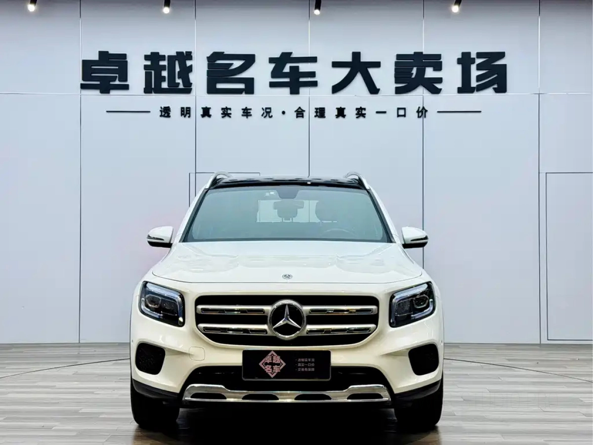 MERCEDES BENZ GLB