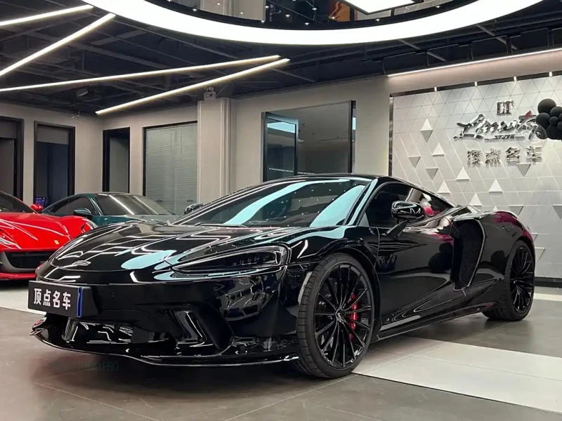 MCLAREN GT