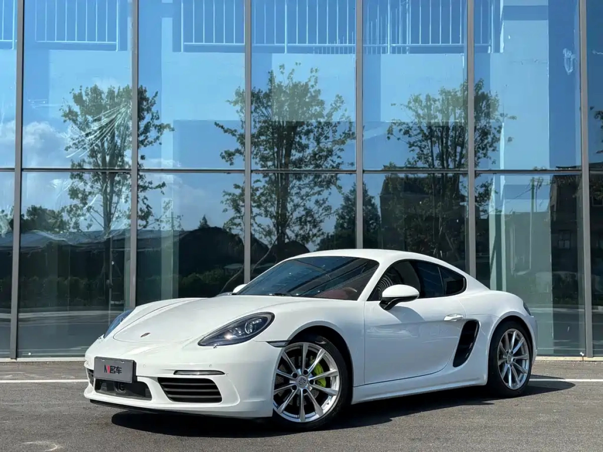 PORSCHE 718
