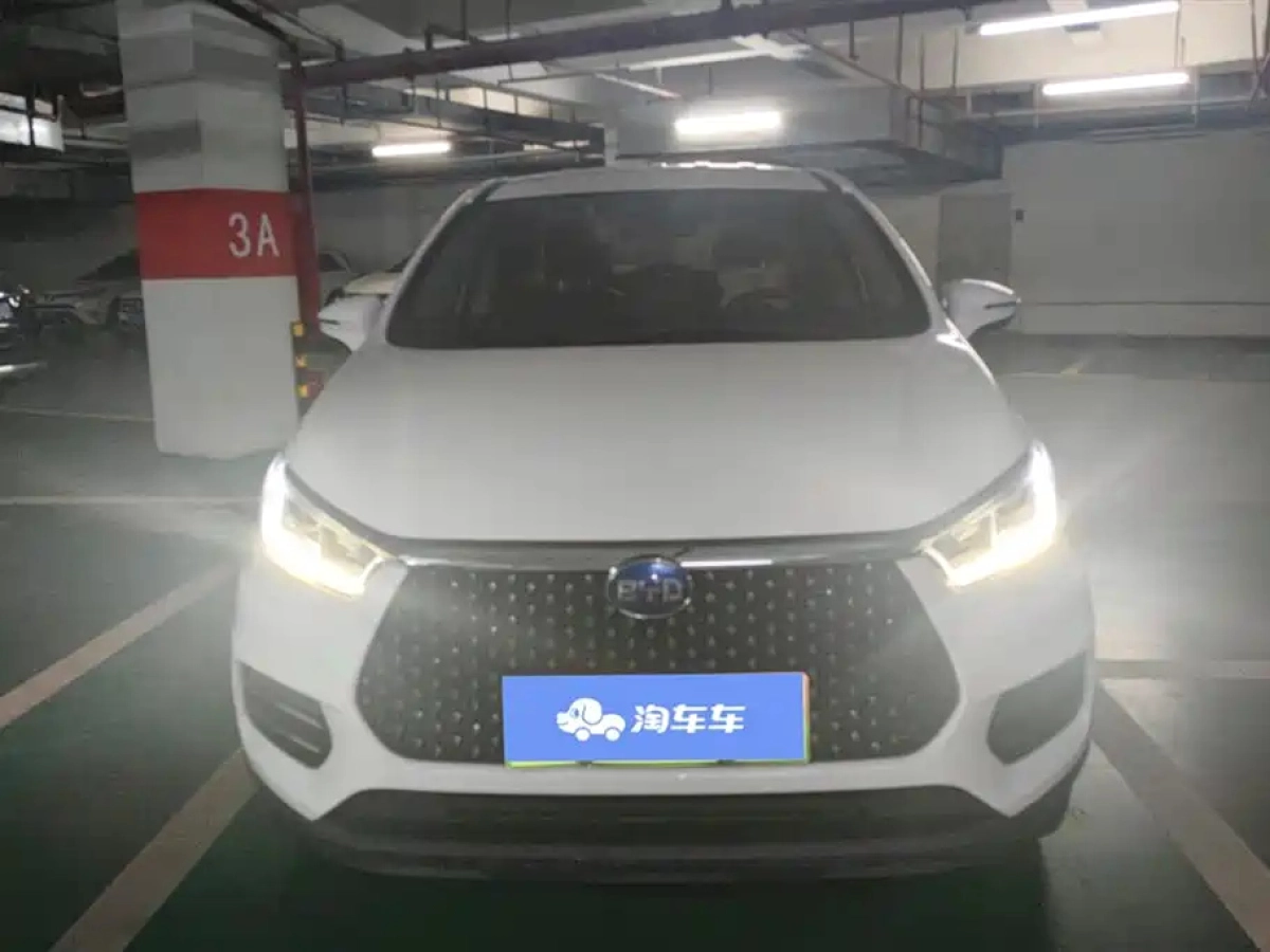 BYD S2