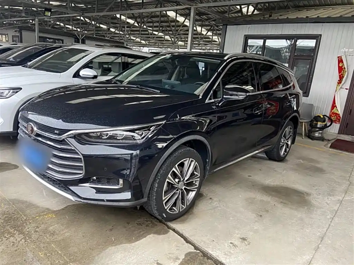 BYD TANG  2019