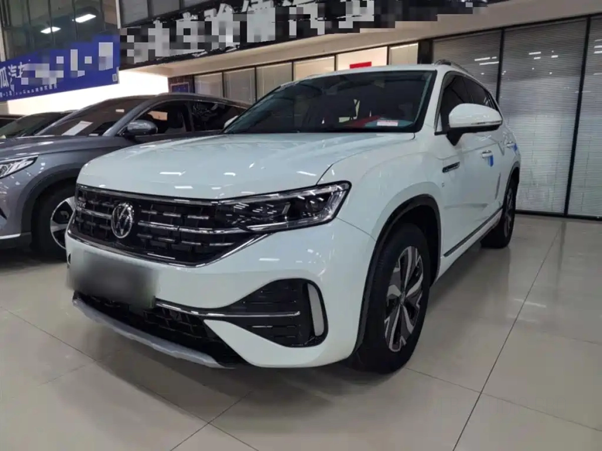 VOLKSWAGEN TAYRON GTE PLUG IN HYBRID  2024