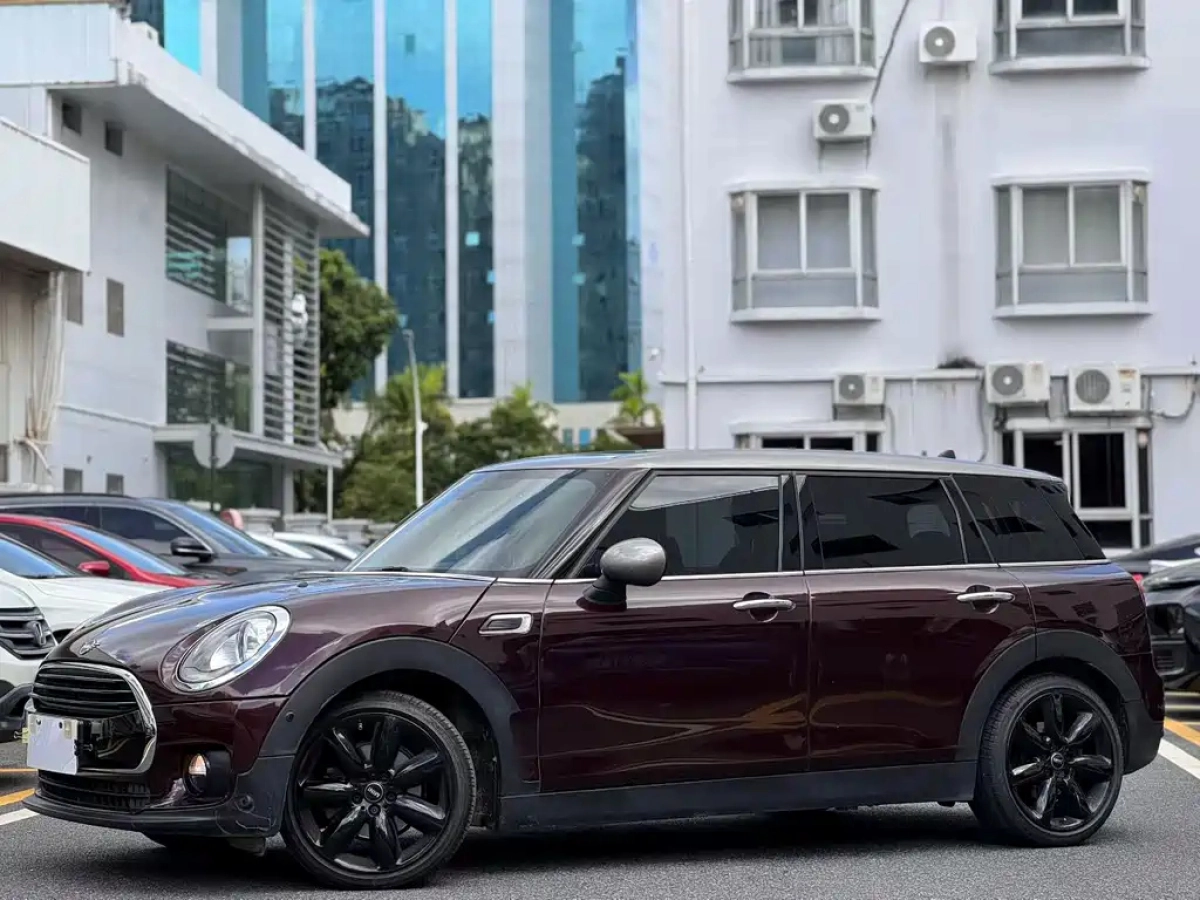 MINI CLUBMAN  2019