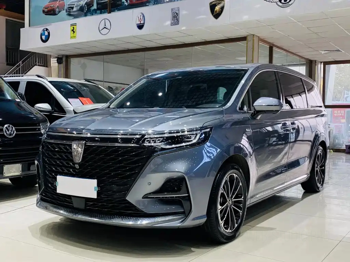 ROEWE IMAX8