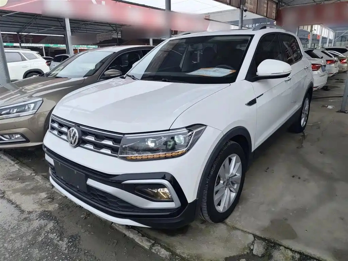 VOLKSWAGEN T-CROSS
