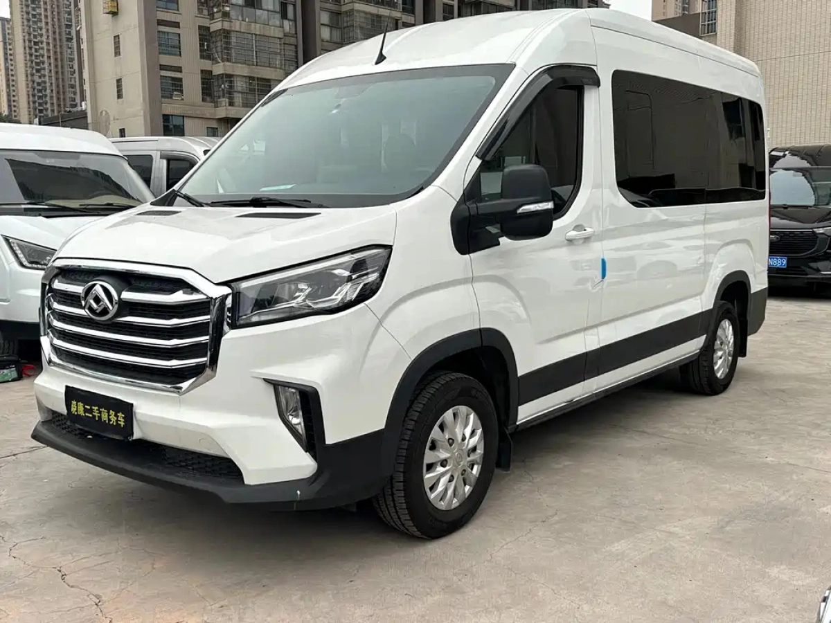 SAIC MAXUS 新途V90