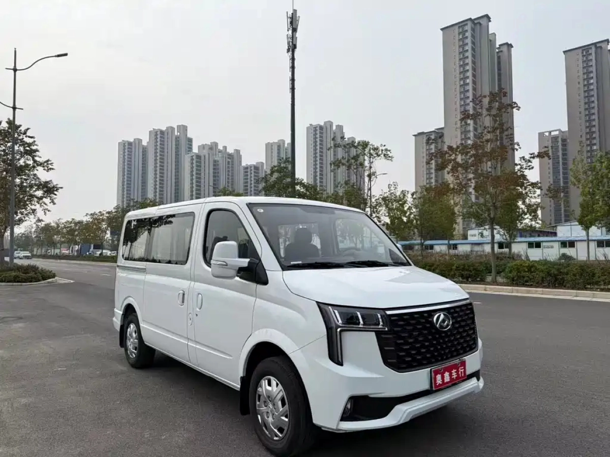 SAIC MAXUS V80 NEW JOURNEY  2025