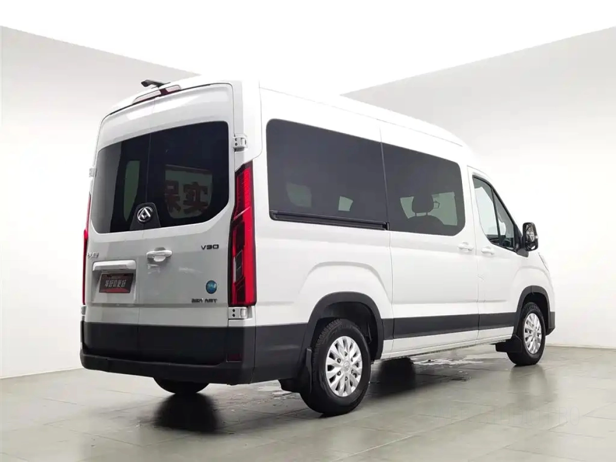 SAIC MAXUS 新途V90