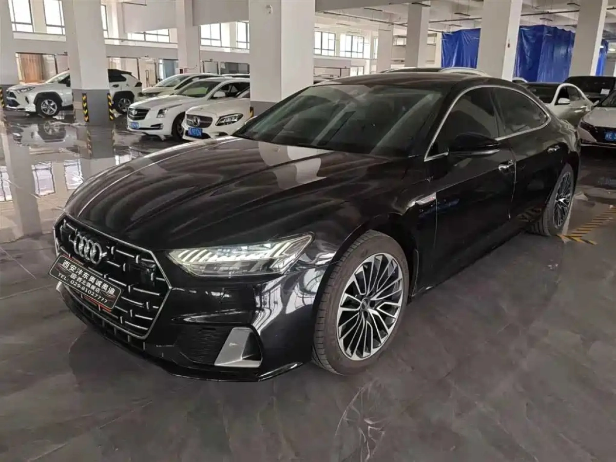 AUDI A7L