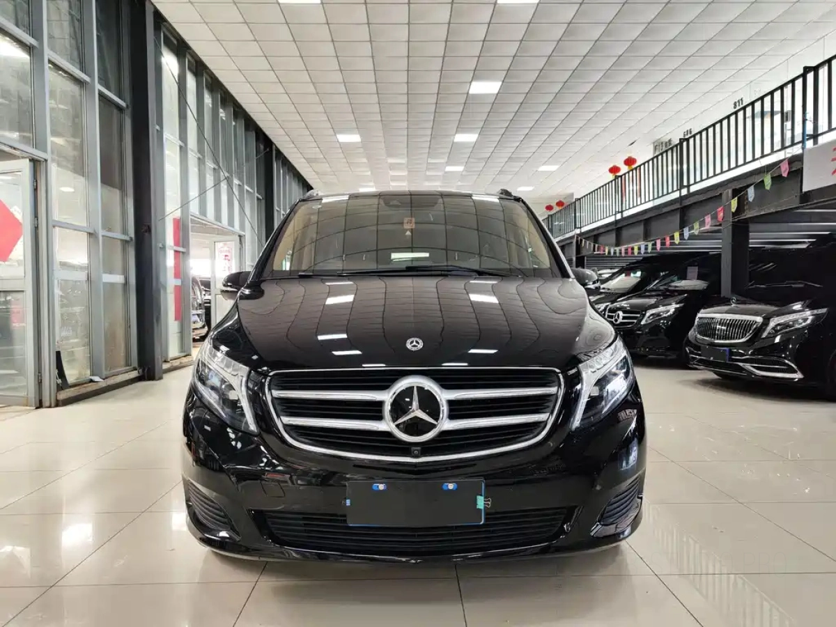 MERCEDES BENZ V-CLASS