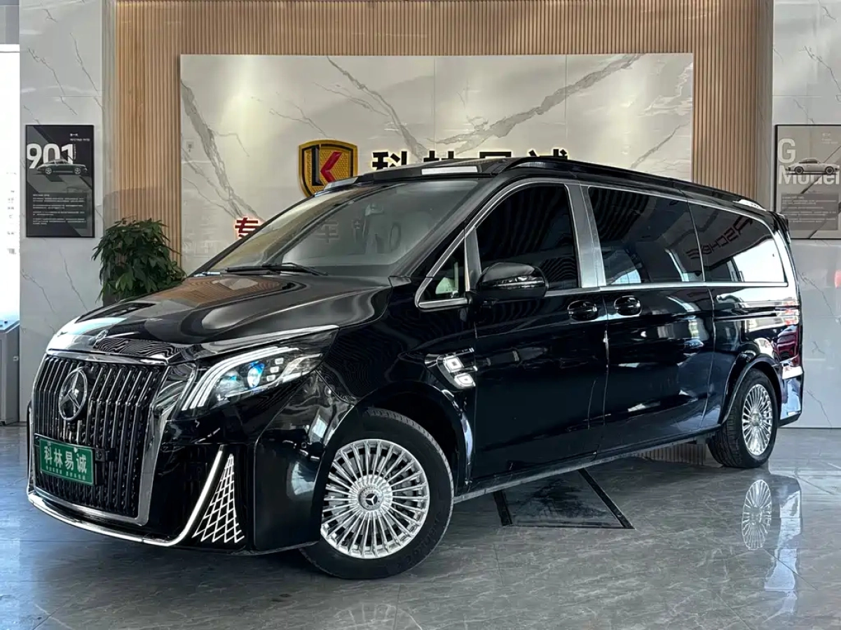 MERCEDES BENZ VITO  2024