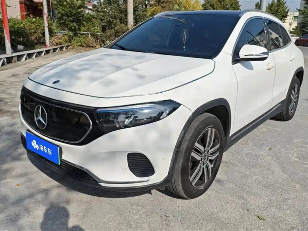 MERCEDES BENZ EQA  2023