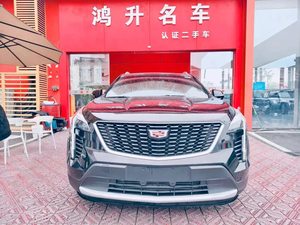 CADILLAC XT4