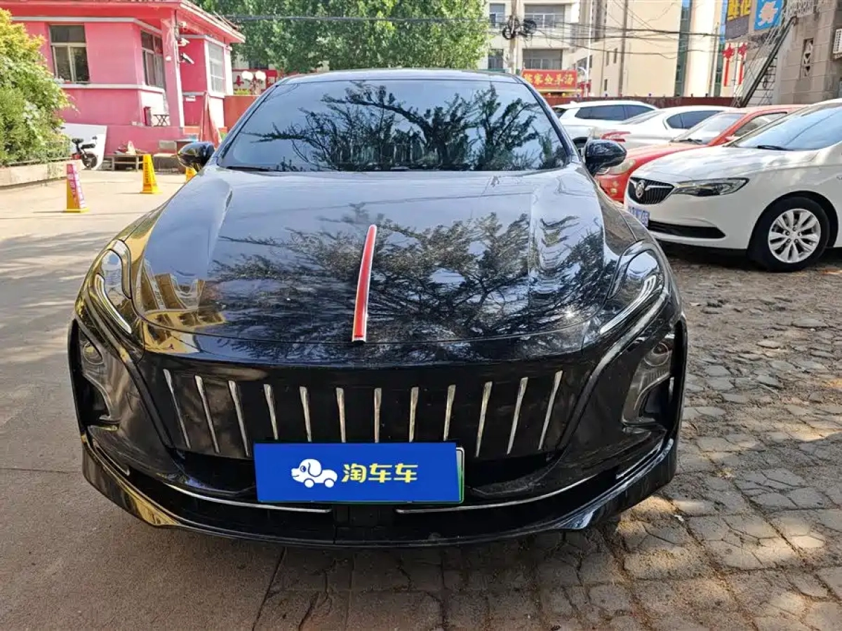 HONGQI E-QM5