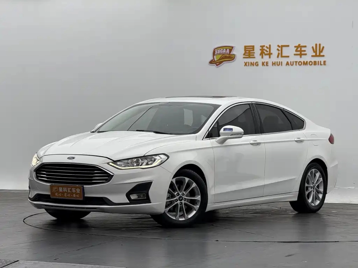 FORD MONDEO  2022