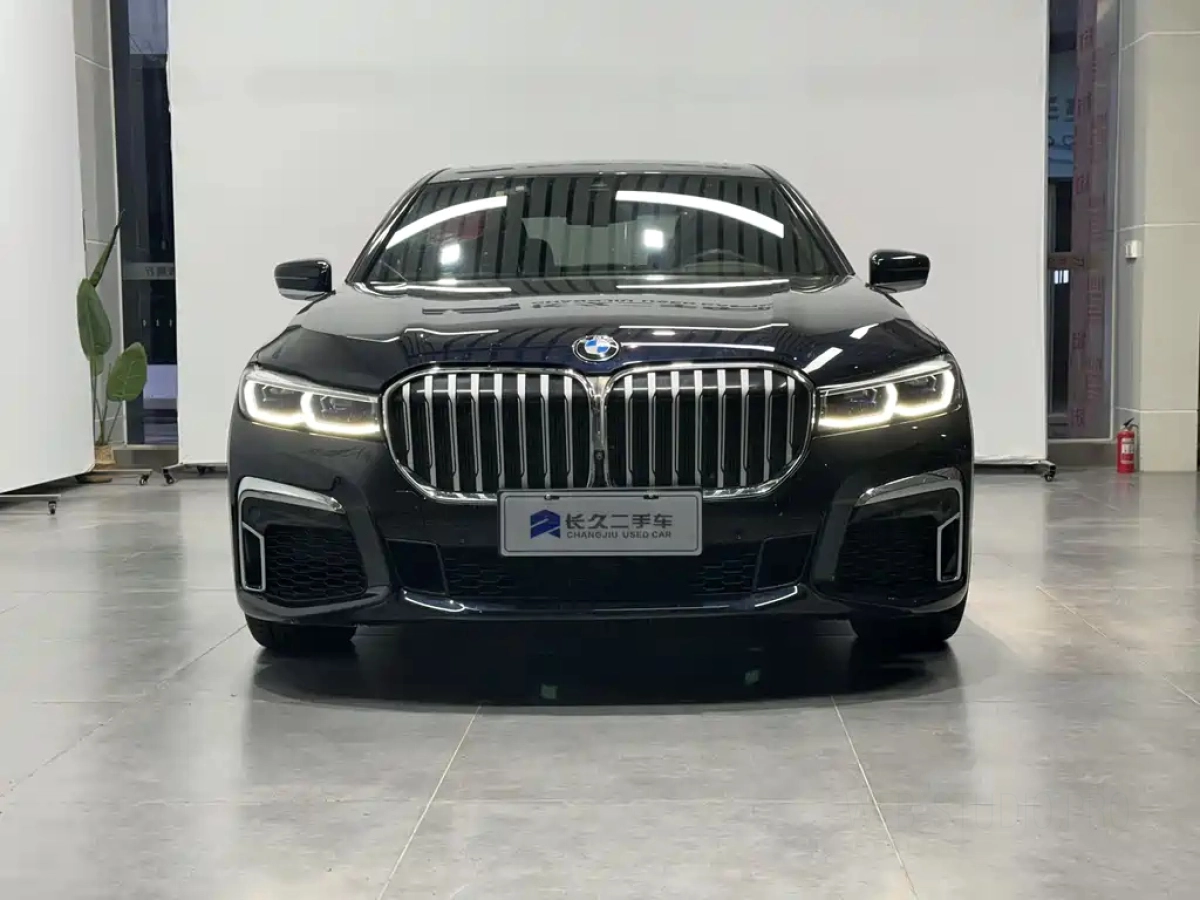 BMW 7-SERIES