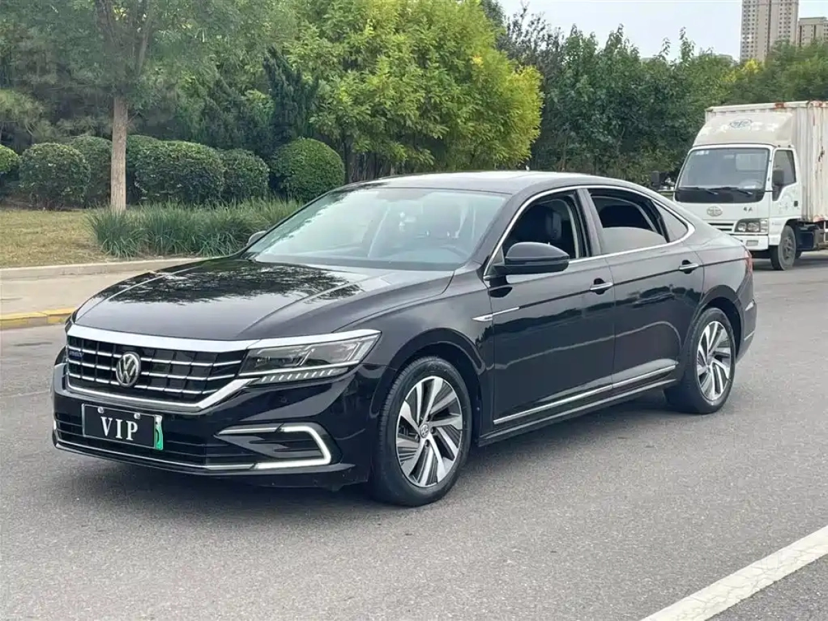 VOLKSWAGEN PASSAT NEW ENERGY  2020