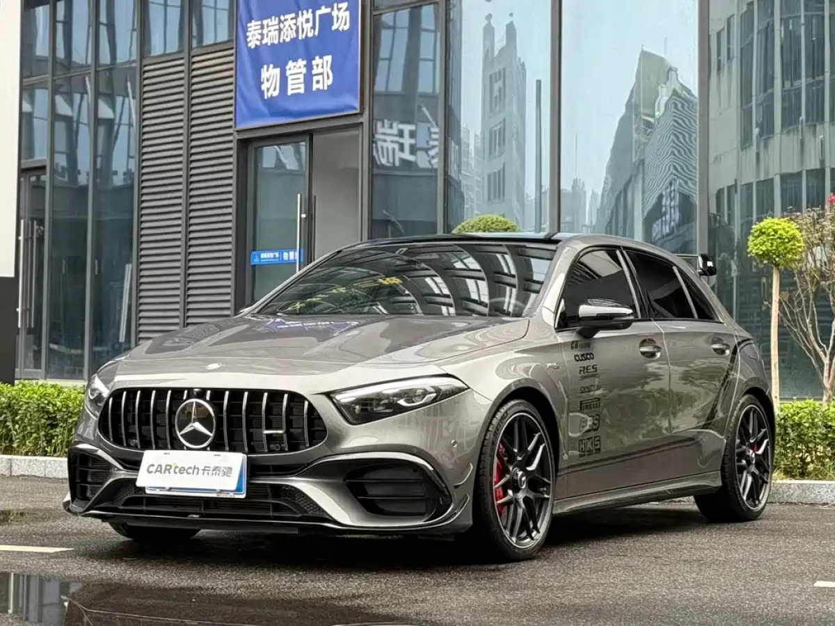 MERCEDES BENZ A-CLASS AMG IMPORT  2025