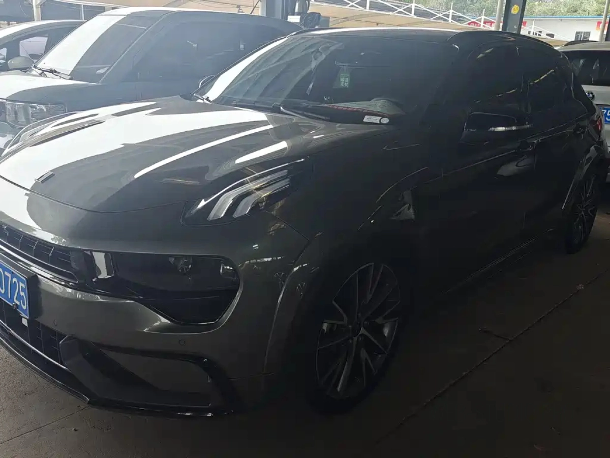 LYNK&CO 02 HATCHBACK