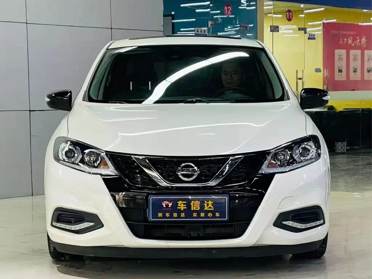 NISSAN TIIDA TIIDA