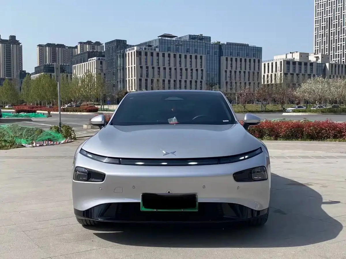 XPENG MOTORS P7