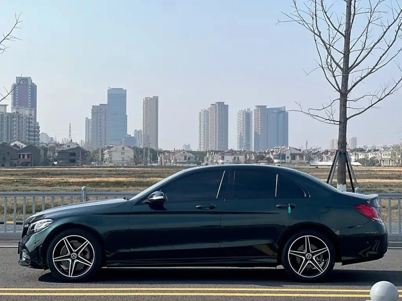 MERCEDES BENZ C-CLASS