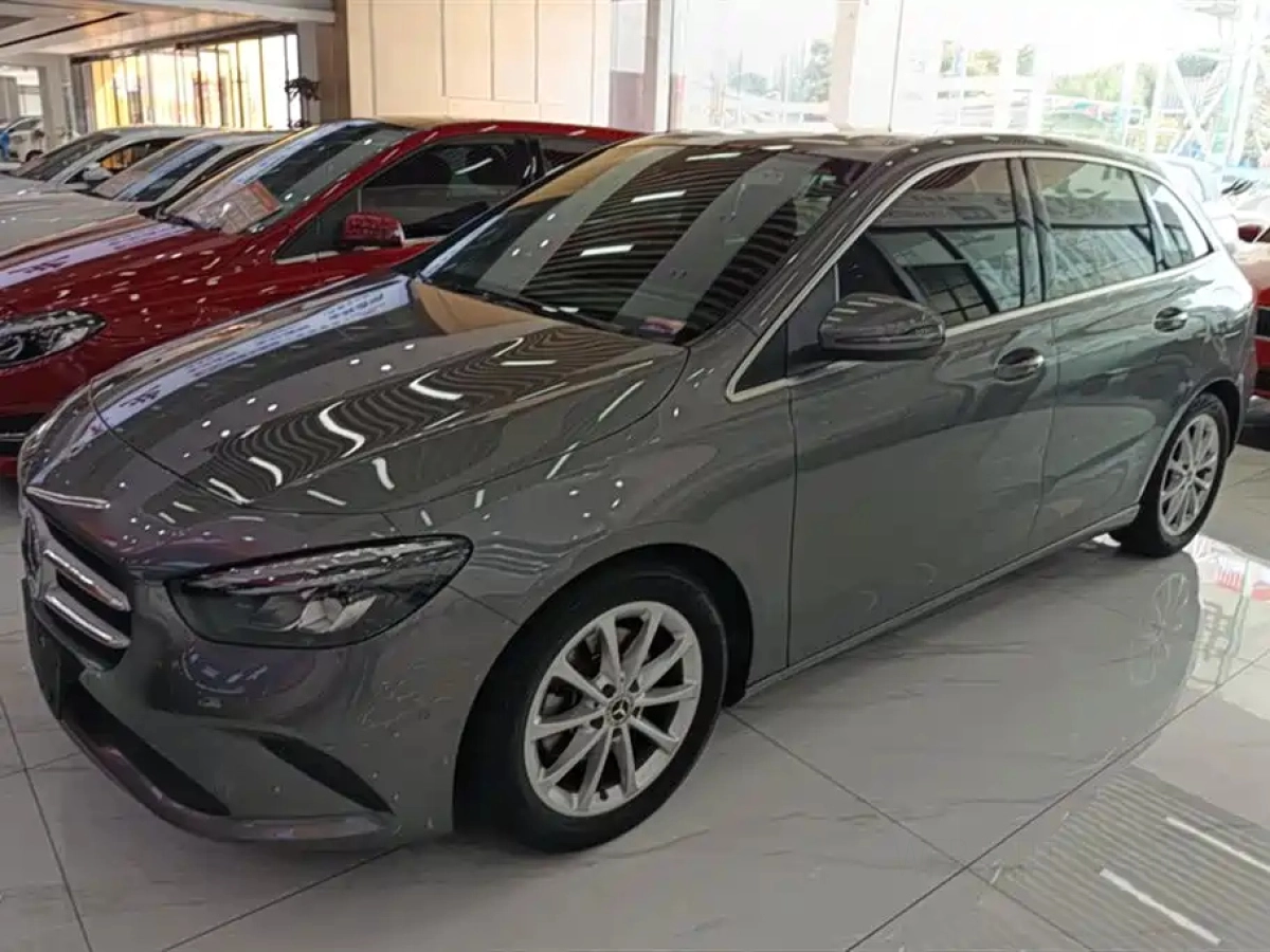 MERCEDES BENZ B-CLASS  2021