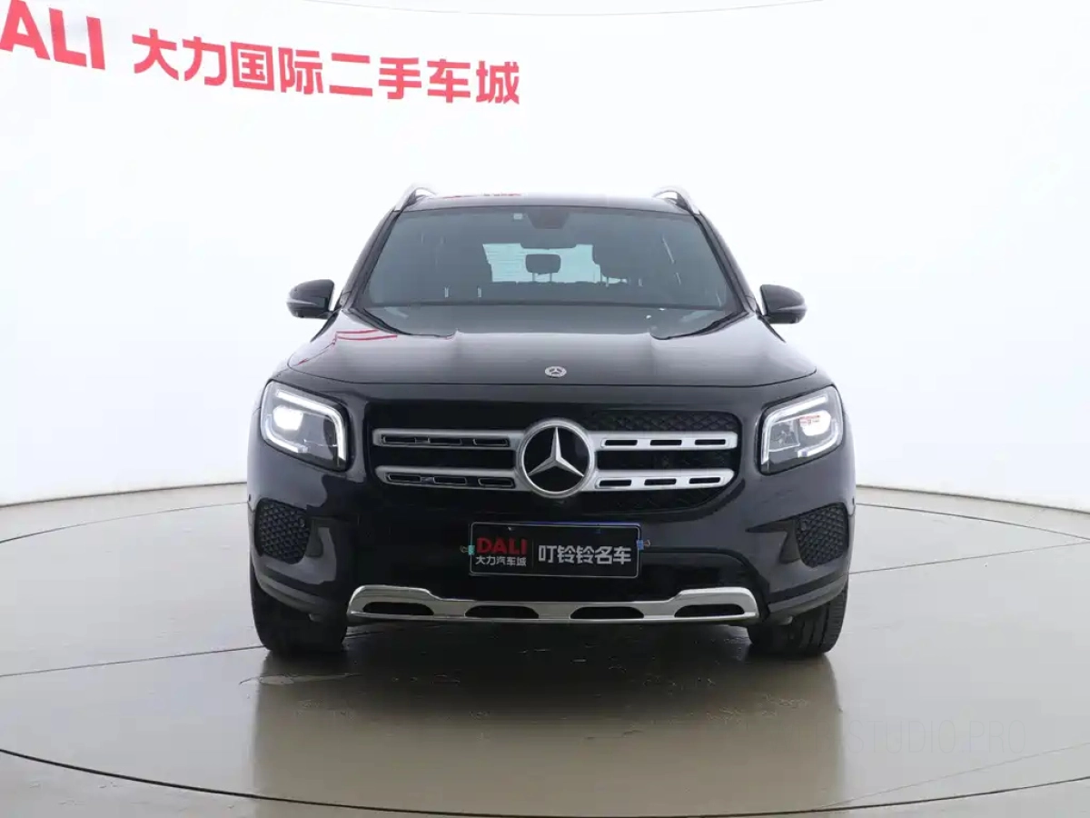MERCEDES BENZ GLB