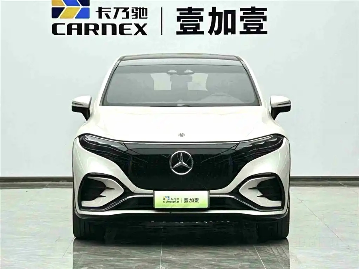 MERCEDES BENZ EQS SUV