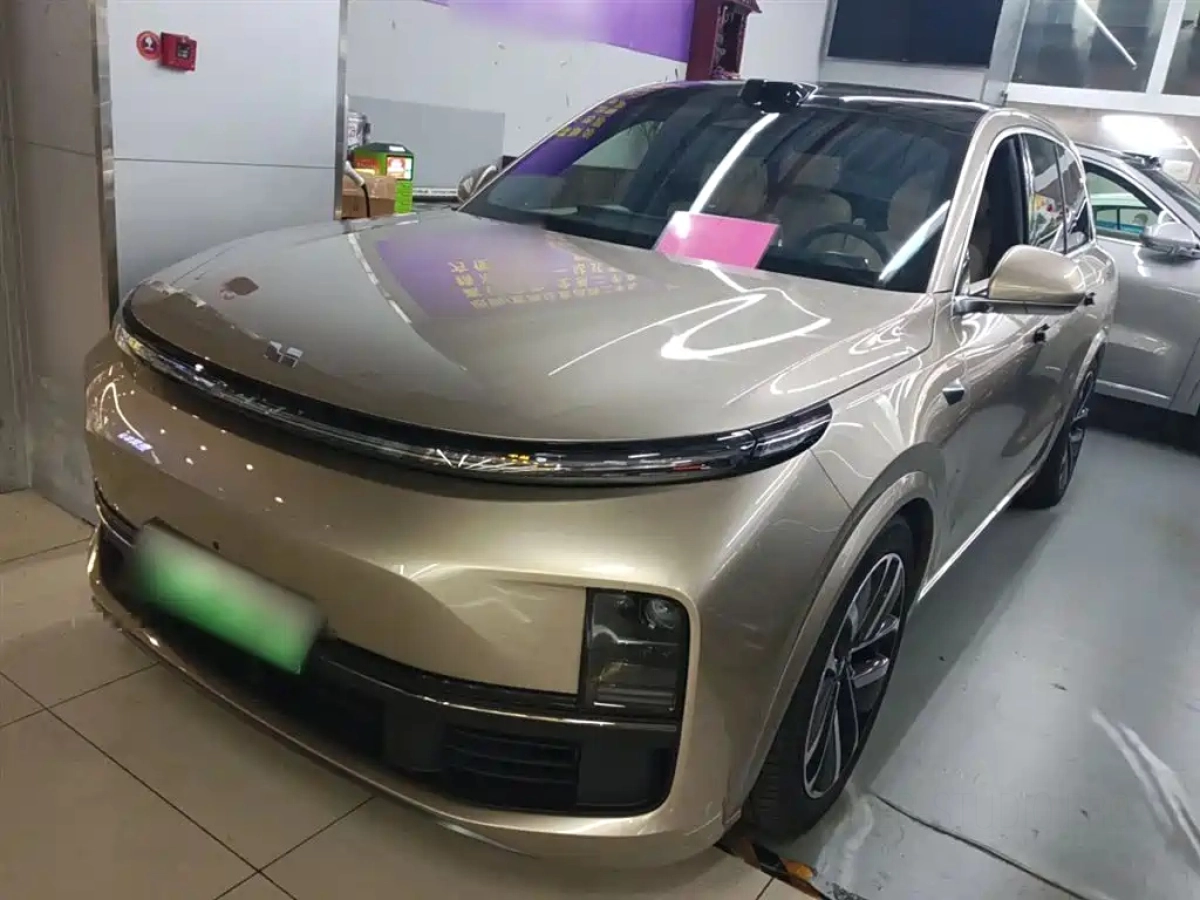 LI AUTO L8