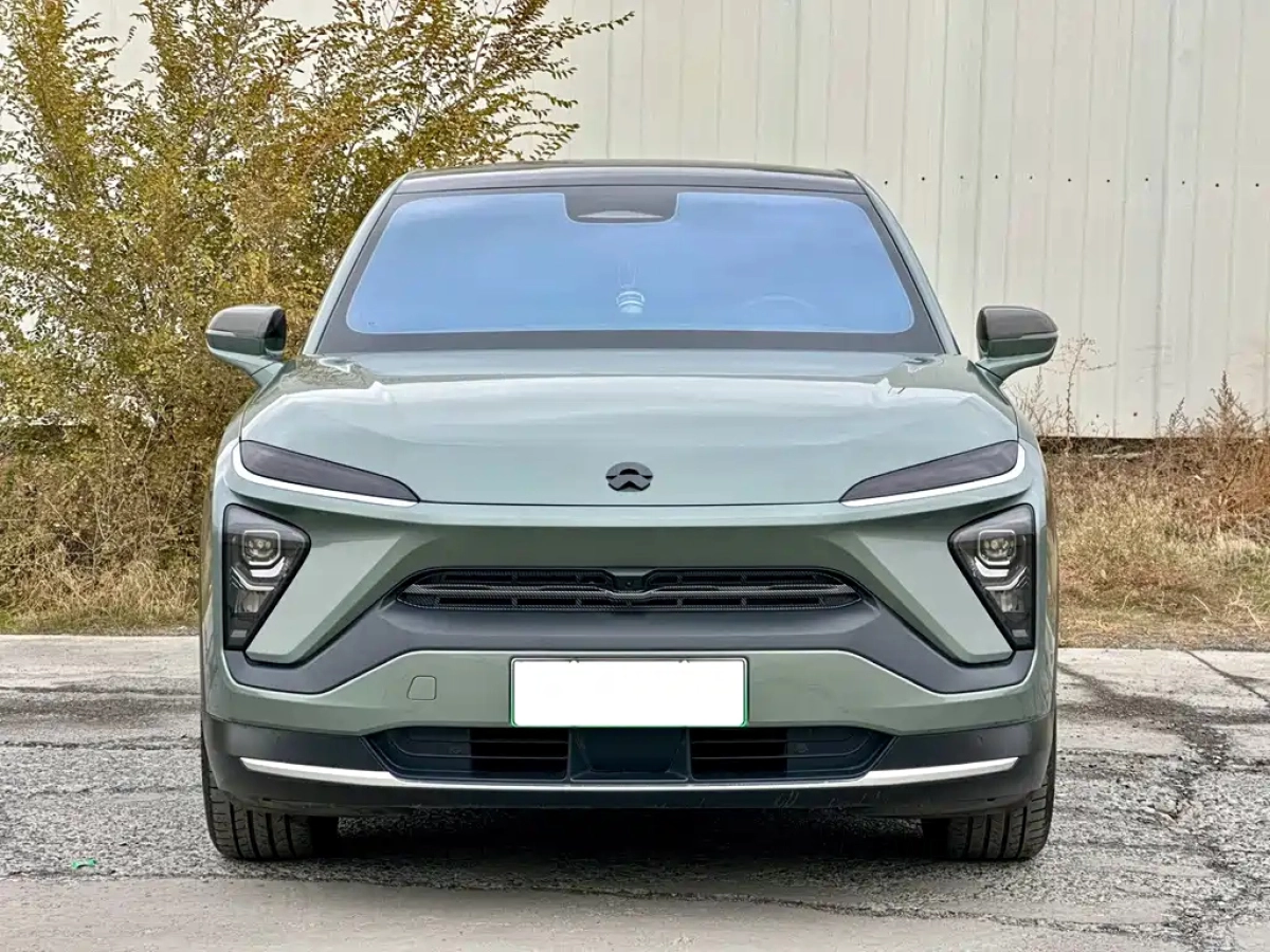 NIO EC6