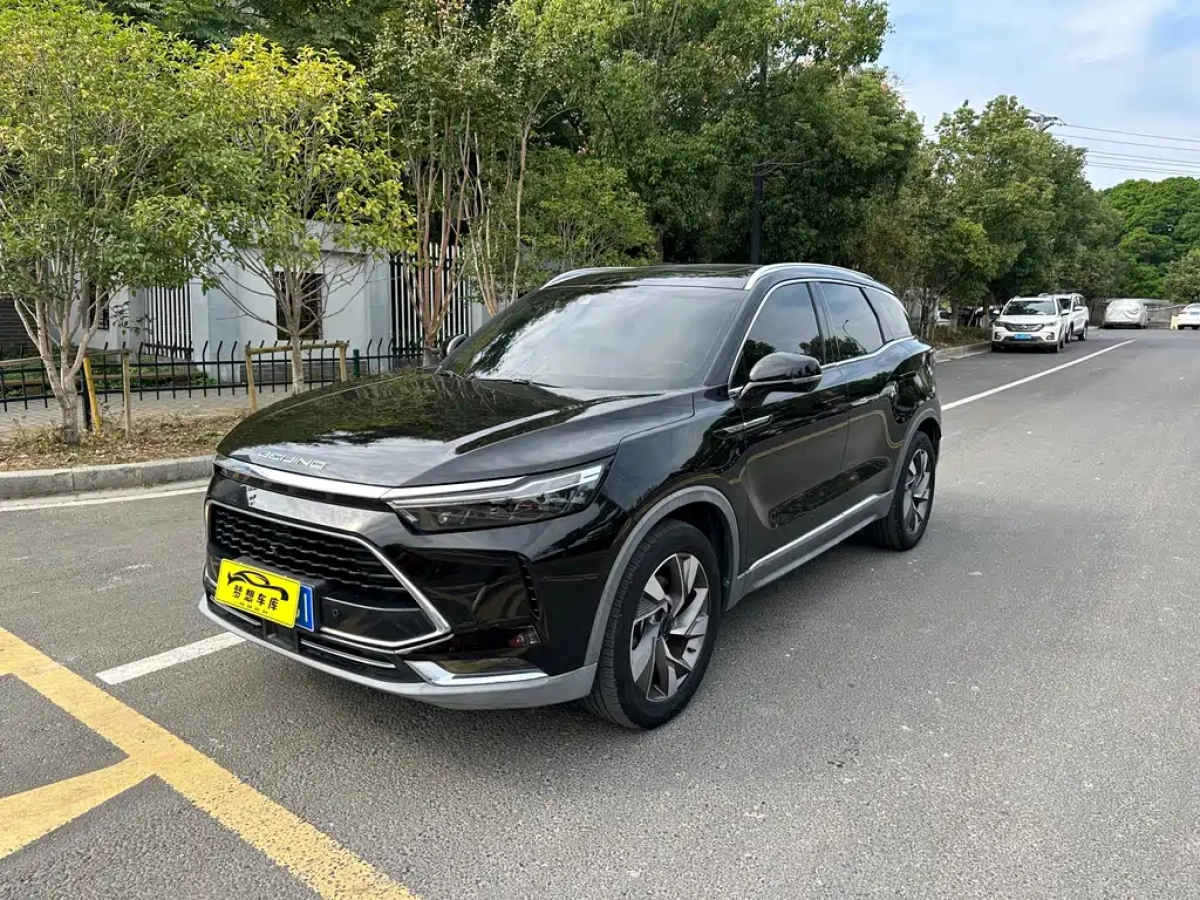BAIC X7  2021