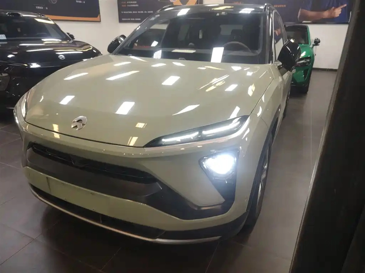 NIO ES6