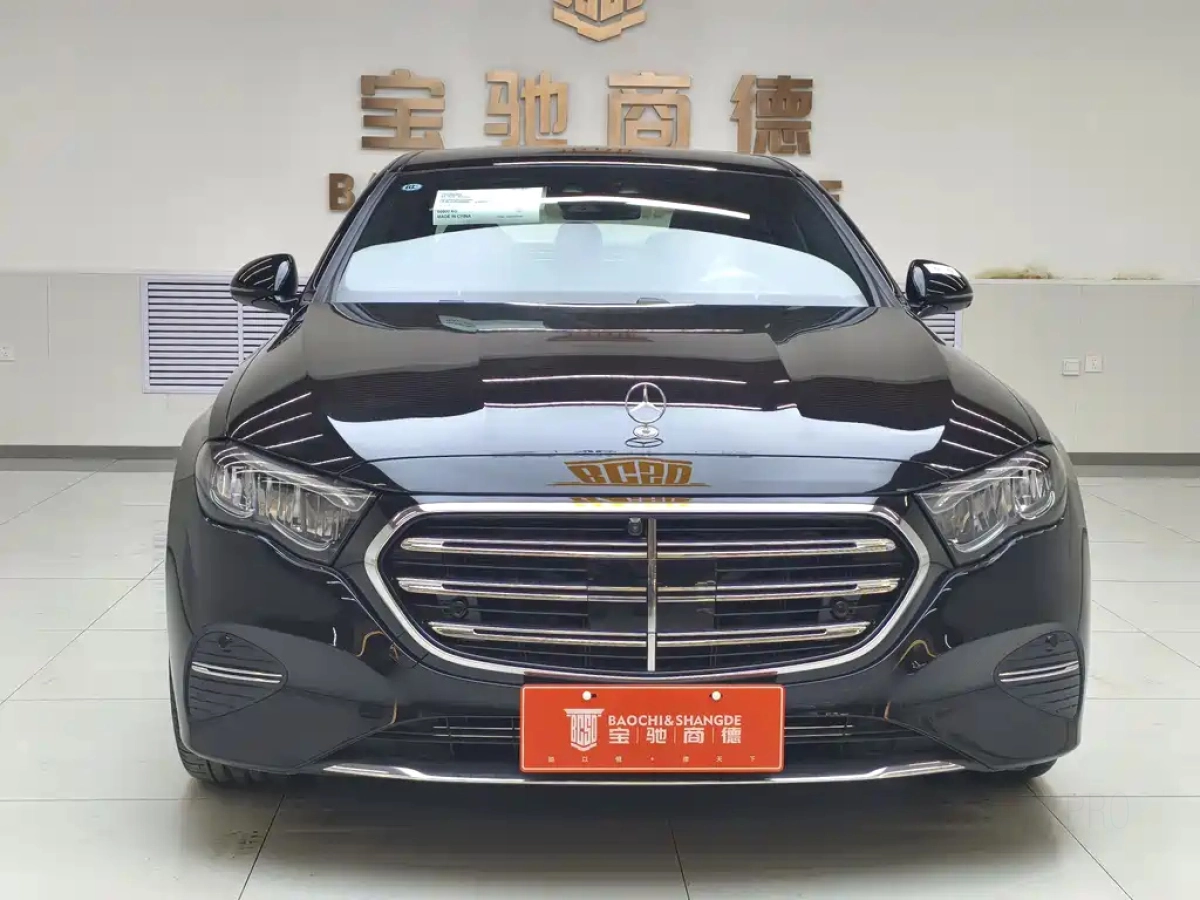 MERCEDES BENZ E-CLASS