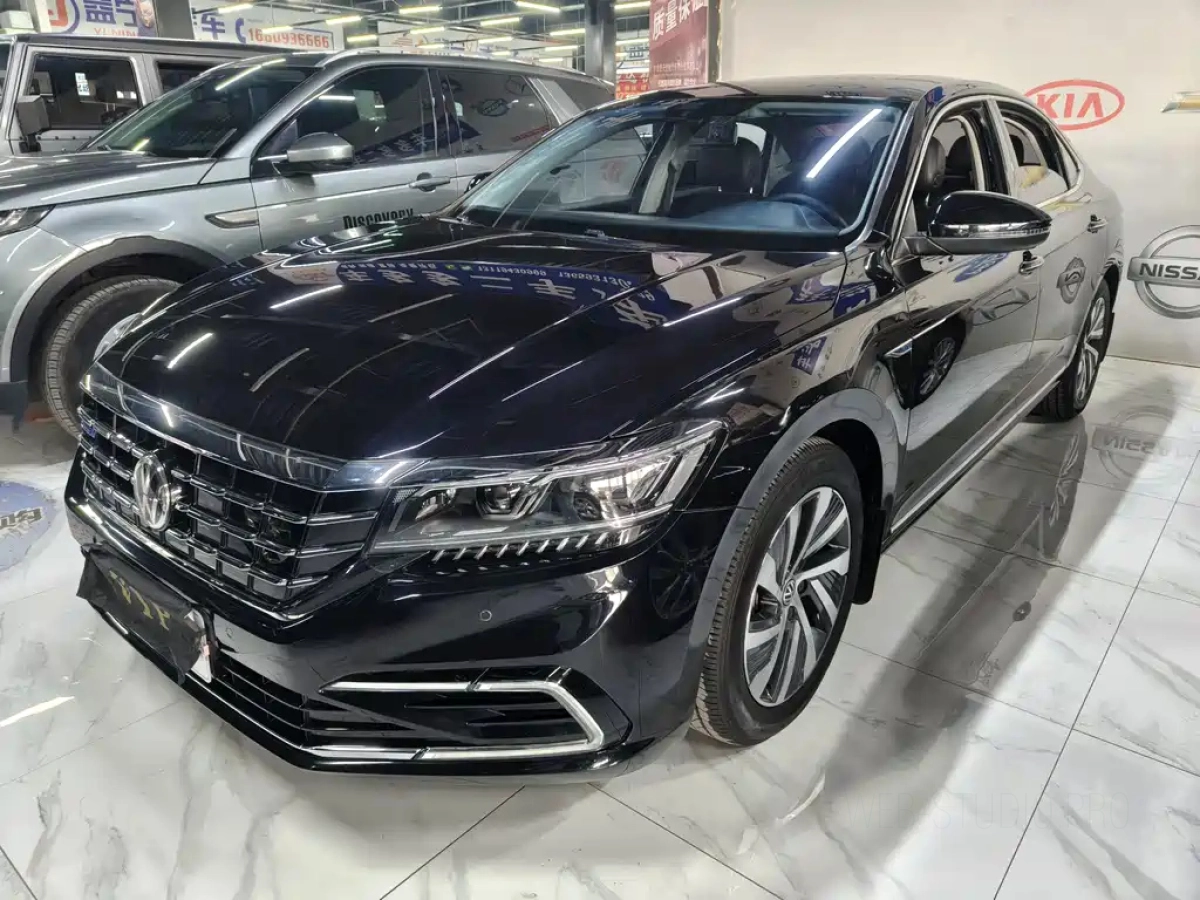 VOLKSWAGEN PASSAT NEW ENERGY