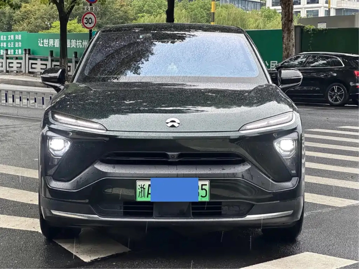 NIO EC6