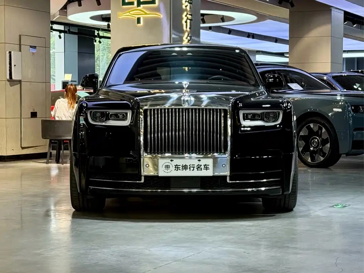 ROLLS ROYCE PHANTOM