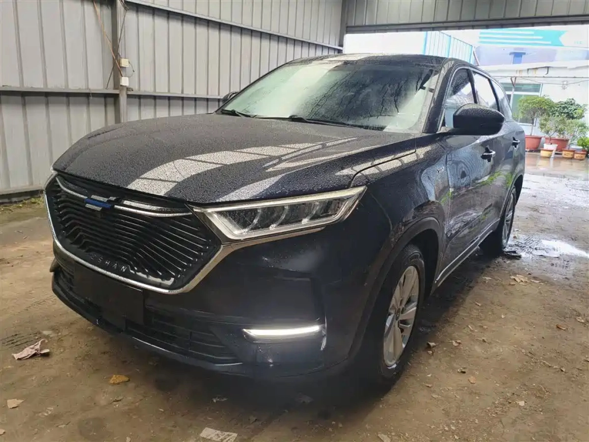 CHANGAN OSHAN X7