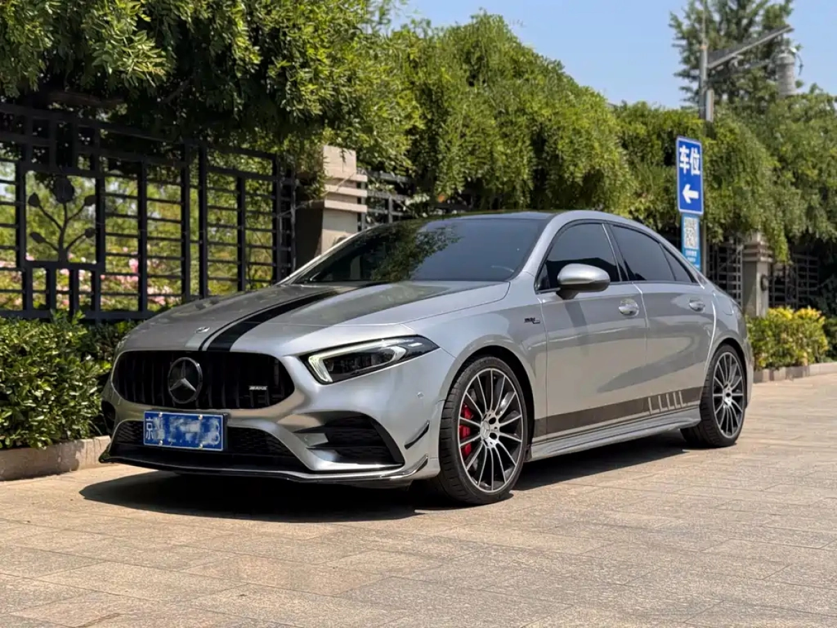 MERCEDES BENZ A-CLASS AMG  2021