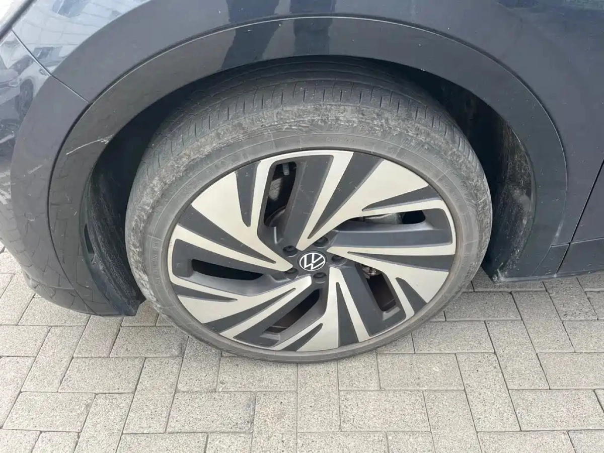 VOLKSWAGEN ID.4 CROZZ