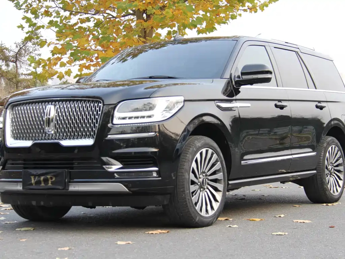 LINCOLN NAVIGATOR