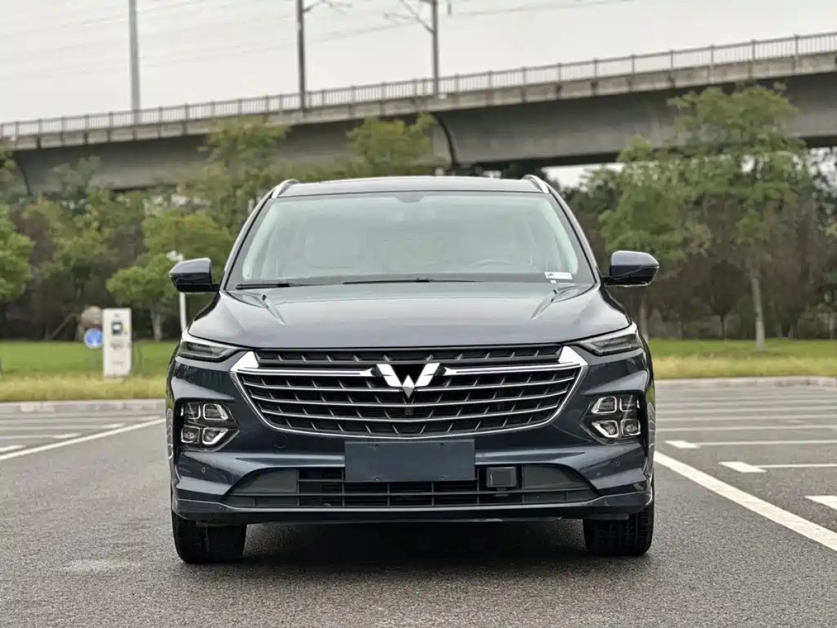 SGMW WULING KAIJIE