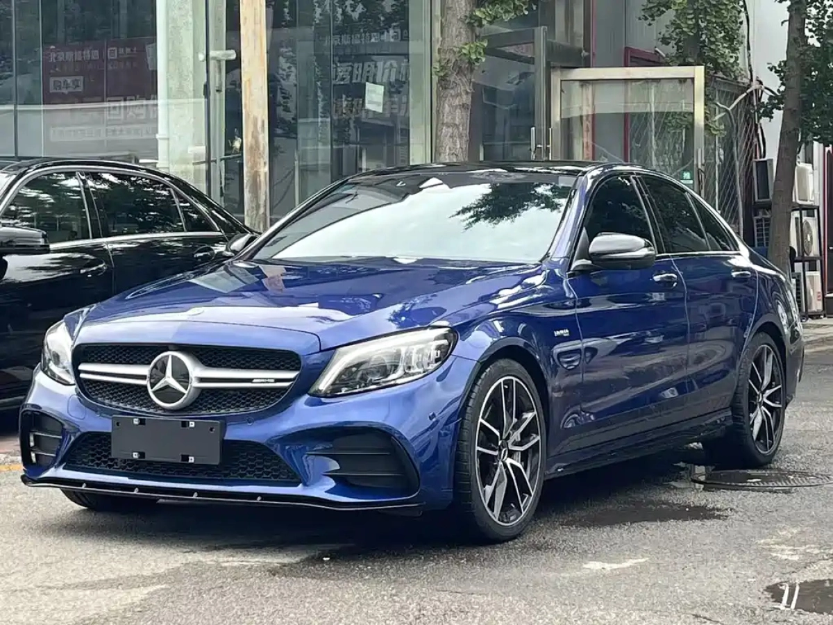MERCEDES BENZ C-CLASS AMG  2021