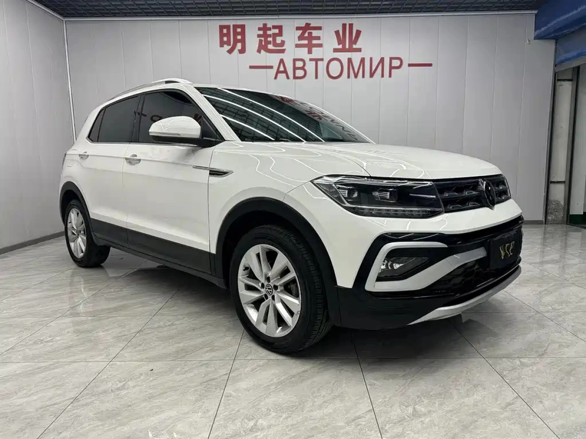 VOLKSWAGEN T-CROSS