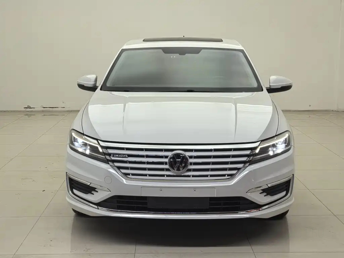 VOLKSWAGEN LAVIDA E-POWER