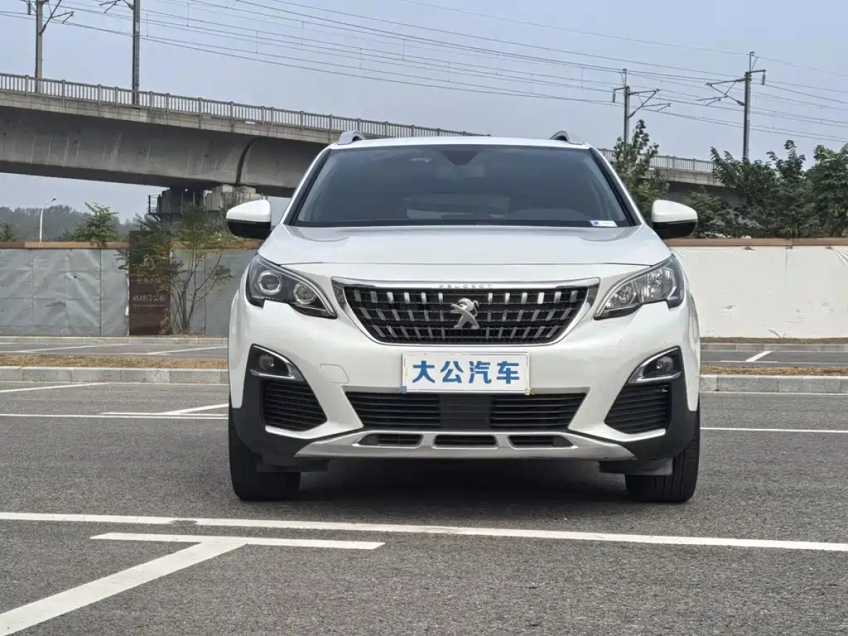 PEUGEOT 4008