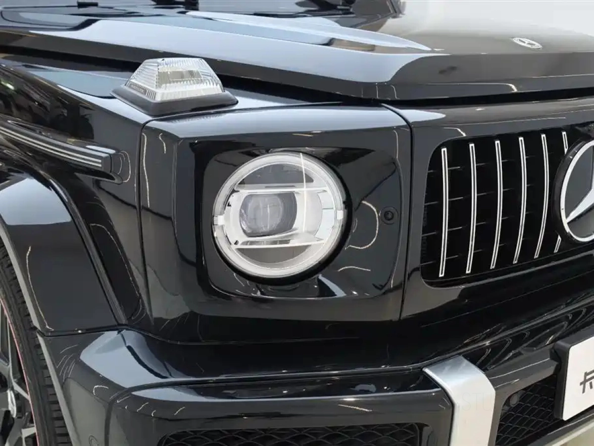 MERCEDES BENZ G-CLASS