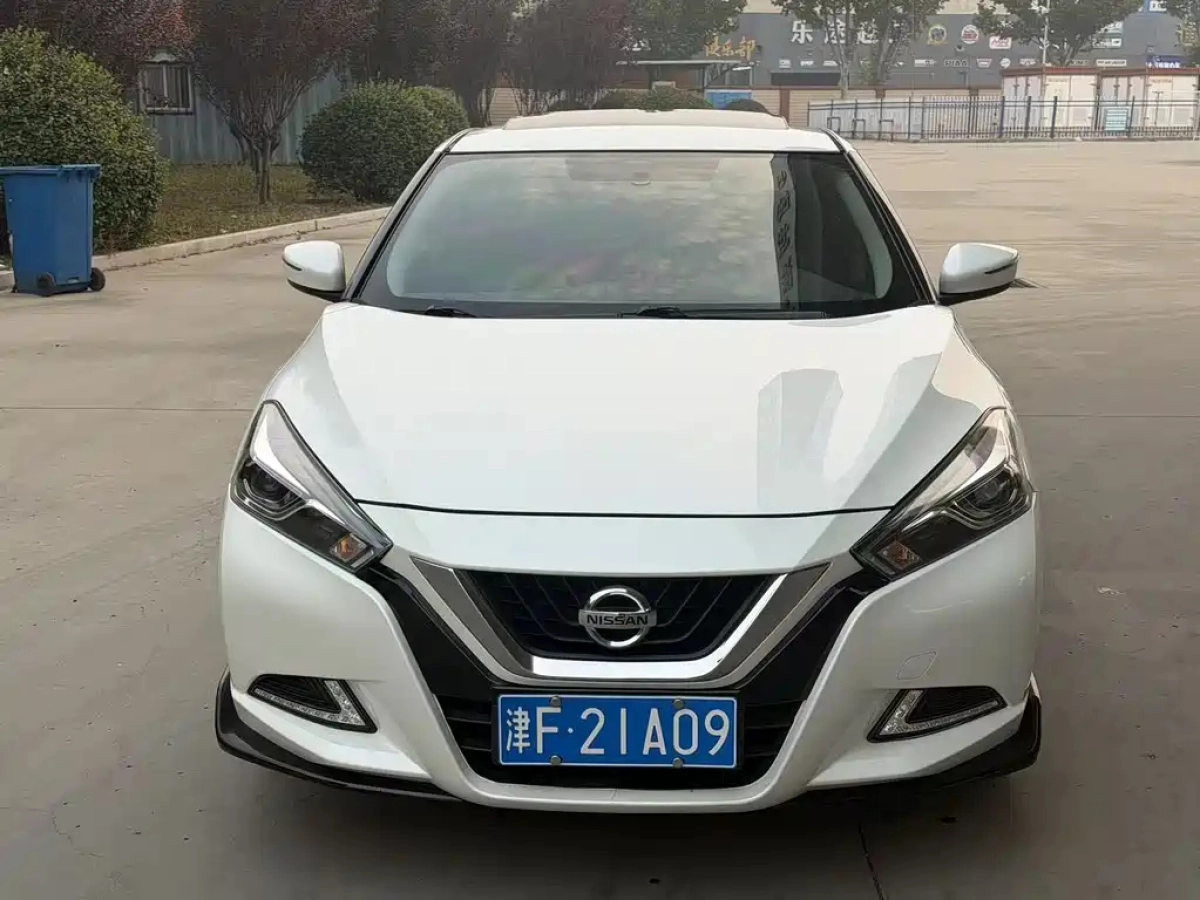 NISSAN LANNIA