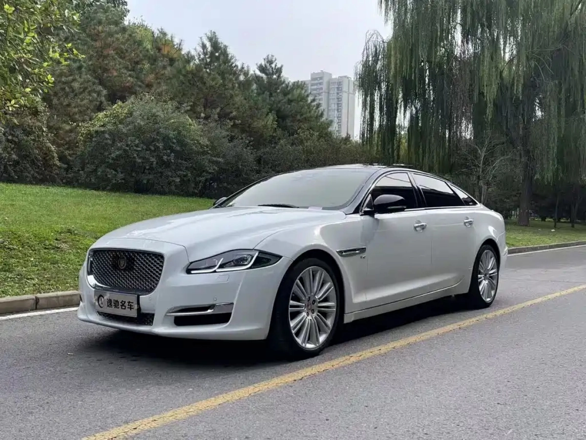 JAGUAR XJ  2019
