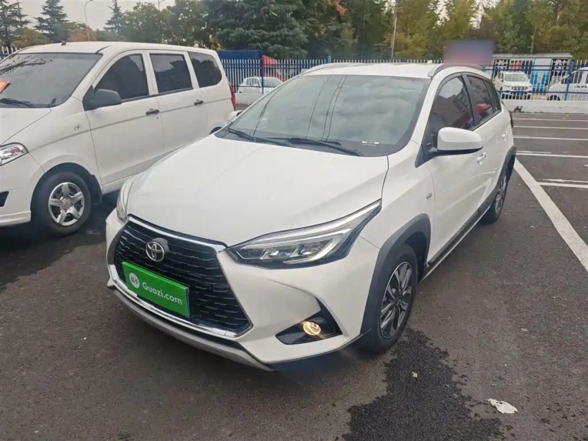 TOYOTA YARIS L DAZZLING  2022
